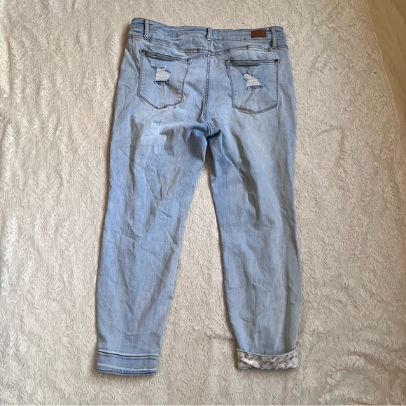 Judy blue skinny fit patchwork floral jeans - Picture 13 of 15